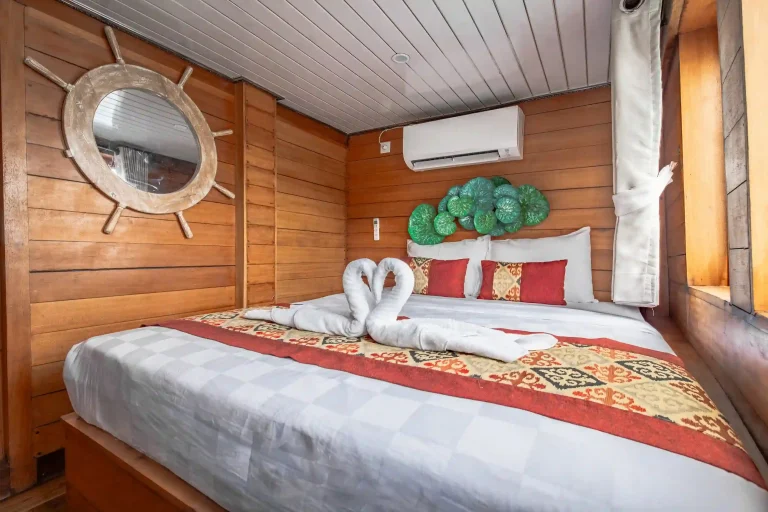 Cabin interior aboard a phinisi
